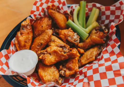 Captain-Jacks-Restaurant-Wings